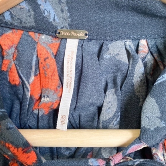 Free people Pebble Crepe So Fine Smoked Tunic Top - Picture 9 of 12